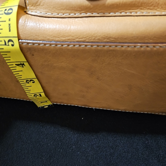 Michael Kors Tan/Cognac Brown Leather Astor Studded Shoulder Bag - Picture 12 of 16